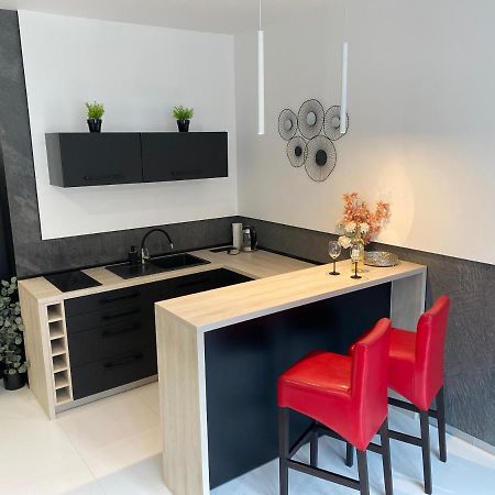 Apartamenty Planeta ビエルスコ・ビアバ エクステリア 写真