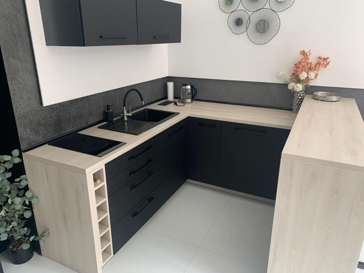 Apartamenty Planeta ビエルスコ・ビアバ エクステリア 写真