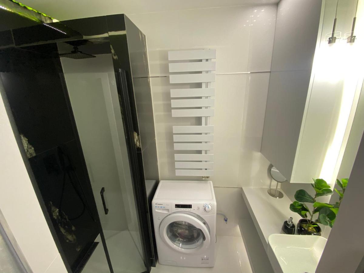 Apartamenty Planeta ビエルスコ・ビアバ エクステリア 写真