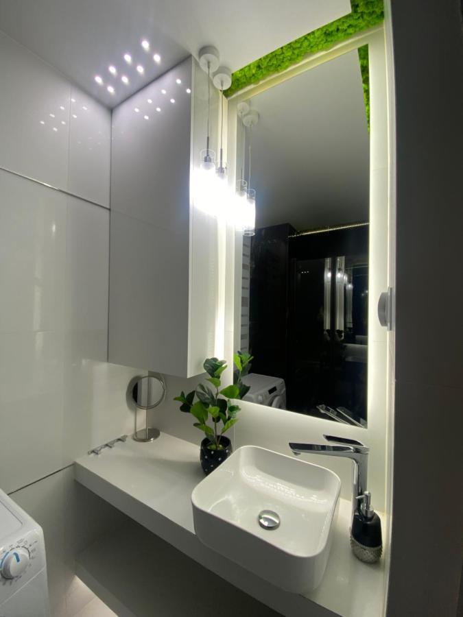 Apartamenty Planeta ビエルスコ・ビアバ エクステリア 写真