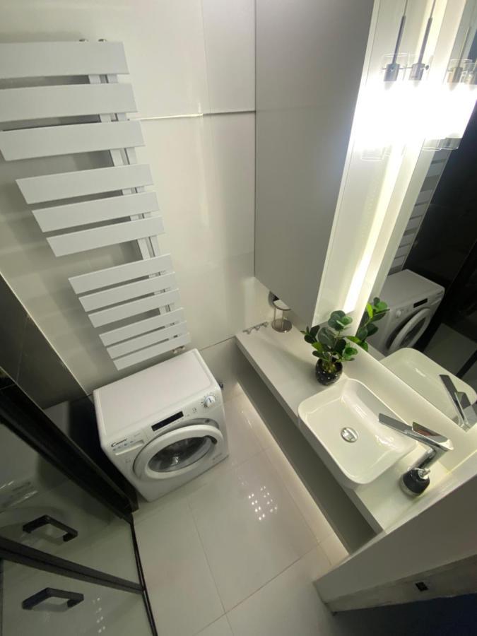 Apartamenty Planeta ビエルスコ・ビアバ エクステリア 写真